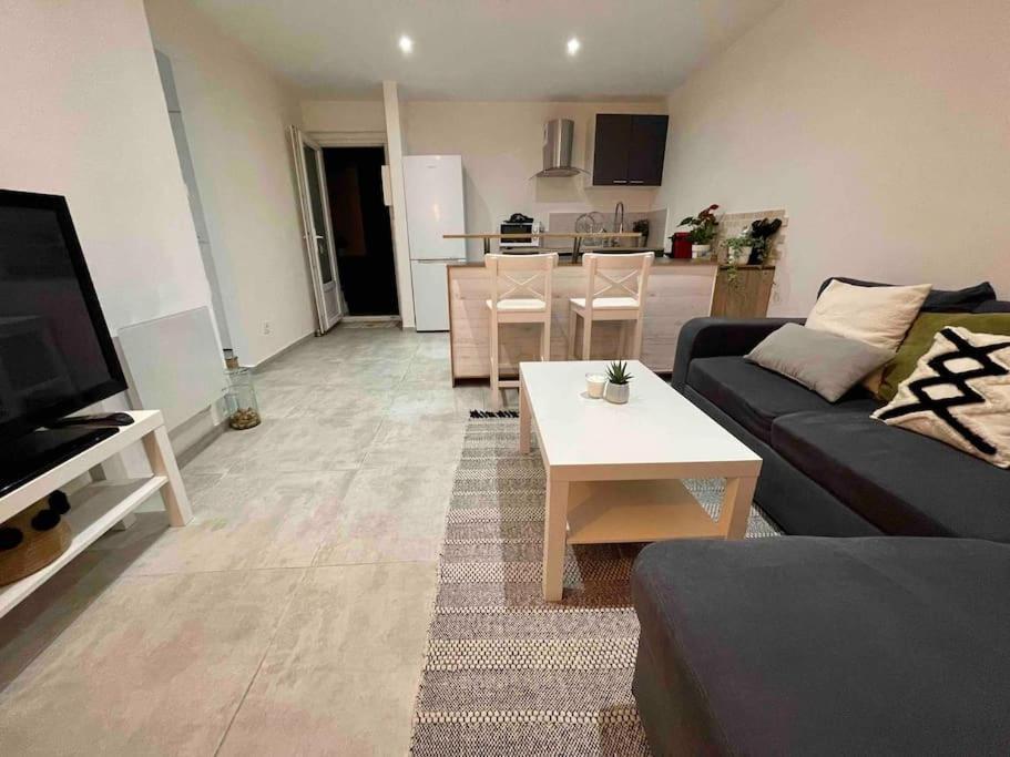Toulon: Superbe Appartement Atypique 2 Chambres Εξωτερικό φωτογραφία